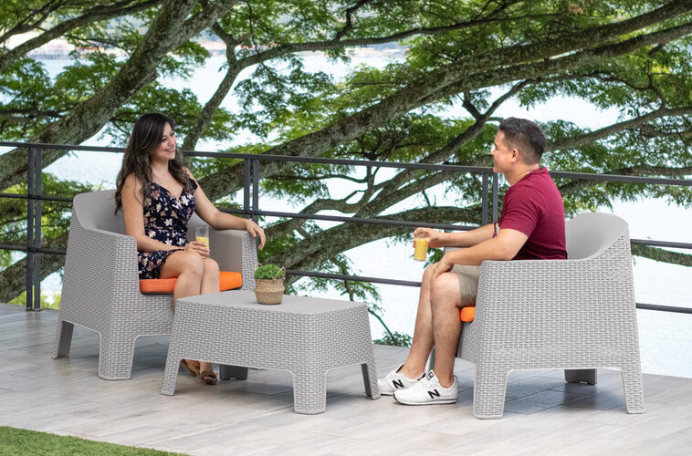 ¿Cómo elegir muebles de plástico para exteriores en República Dominicana?